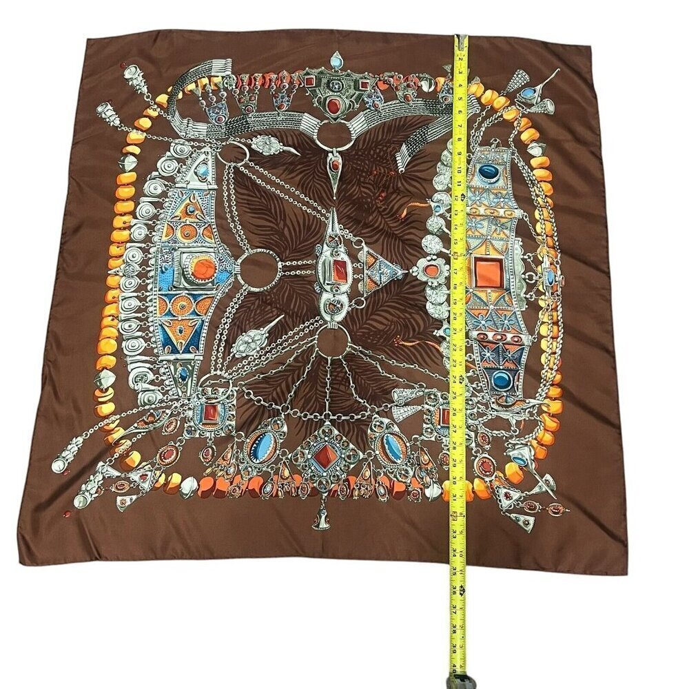 Hermès Carré 90 Terres Precieuses Silk Scarf Brown Hand Rolled France - Picture 14 of 15